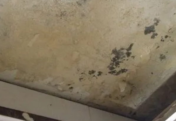 凉城阳台漏水维修公司分享下凉城卫生间渗水维修需要注意哪些问题。